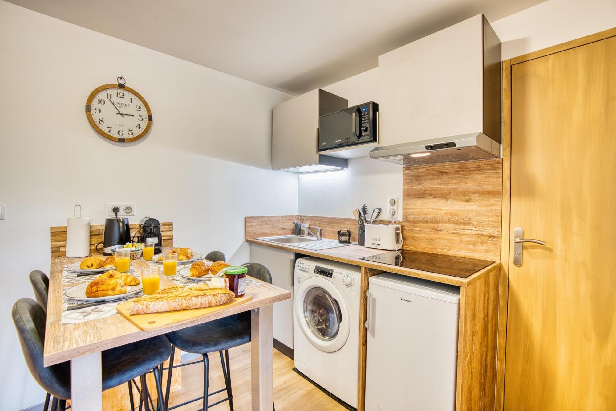 Les Hourtous Netflix Wi-Fi Fibre Terasse 4 Pers Apartment Banassac Exterior foto